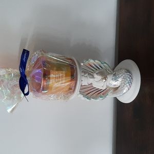 Candle holder